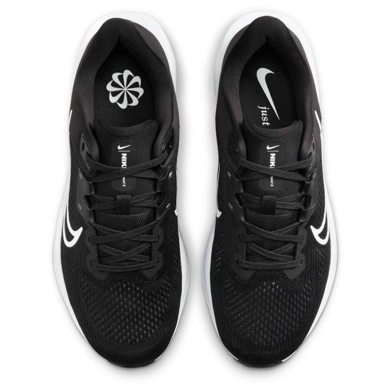 Nike Quest 6